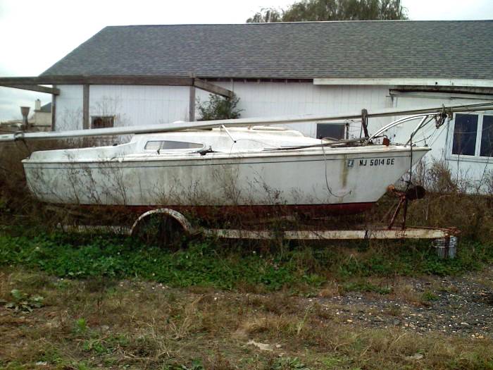 laguna windrose 18 sailboat